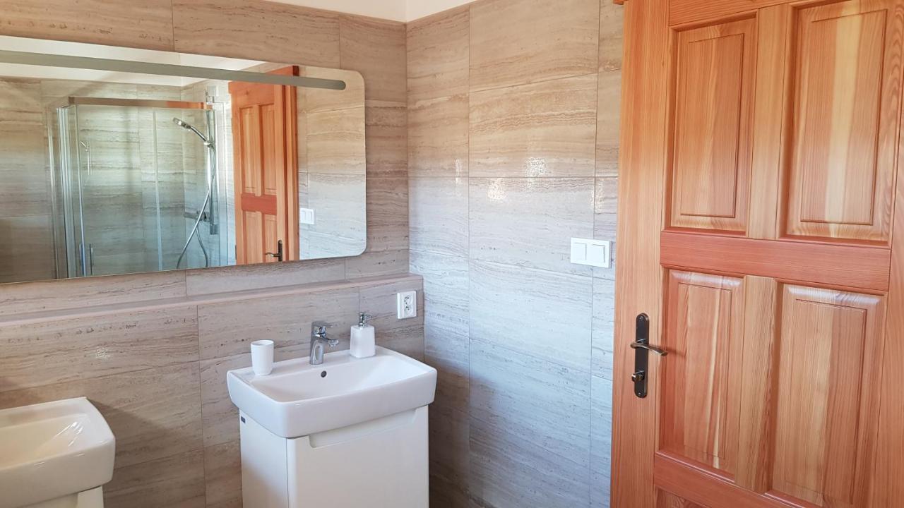 Apartmany Plesivec 阿贝尔塔米 外观 照片